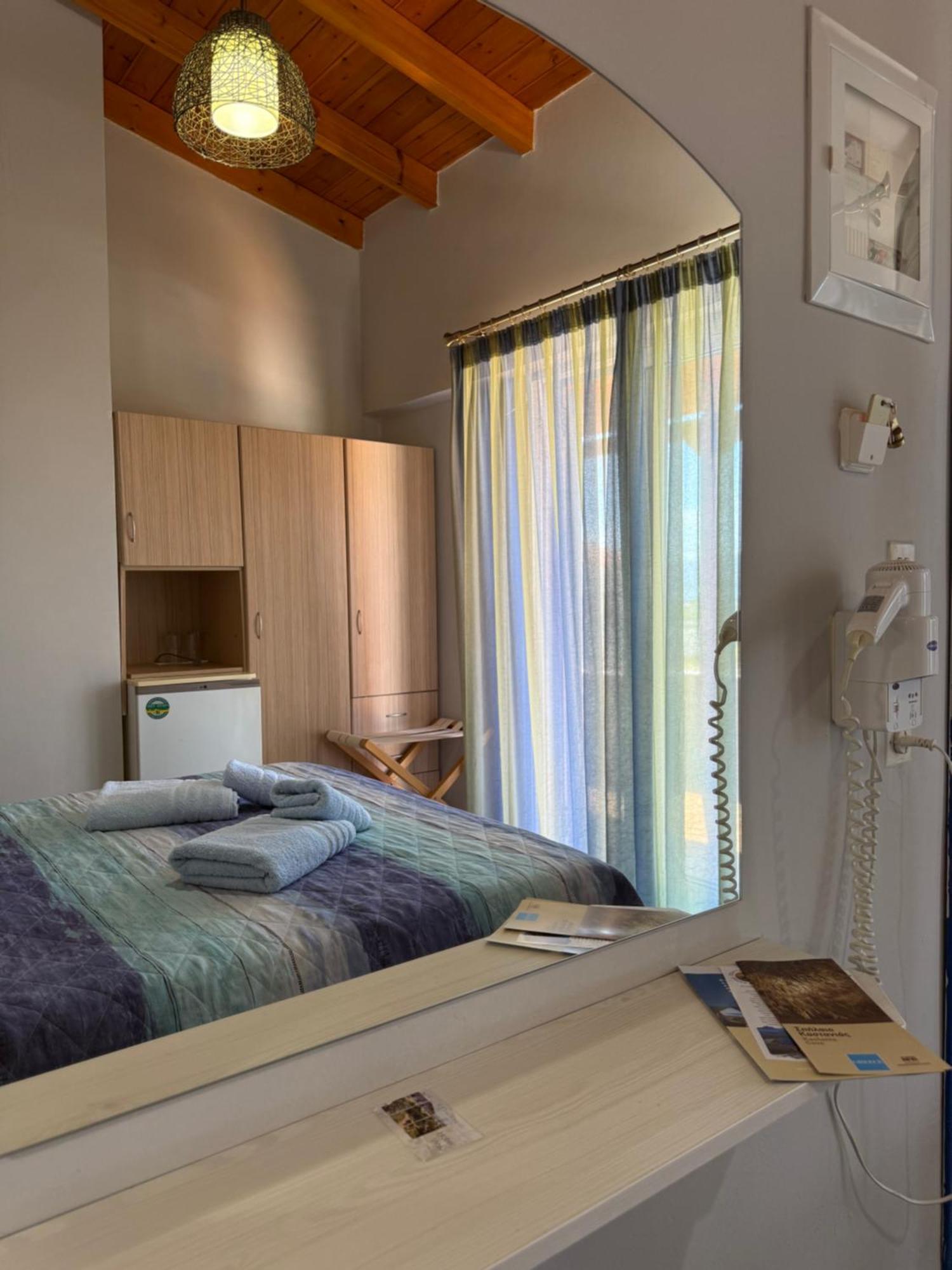 Vias Hotel Neapoli Voion Ngoại thất bức ảnh