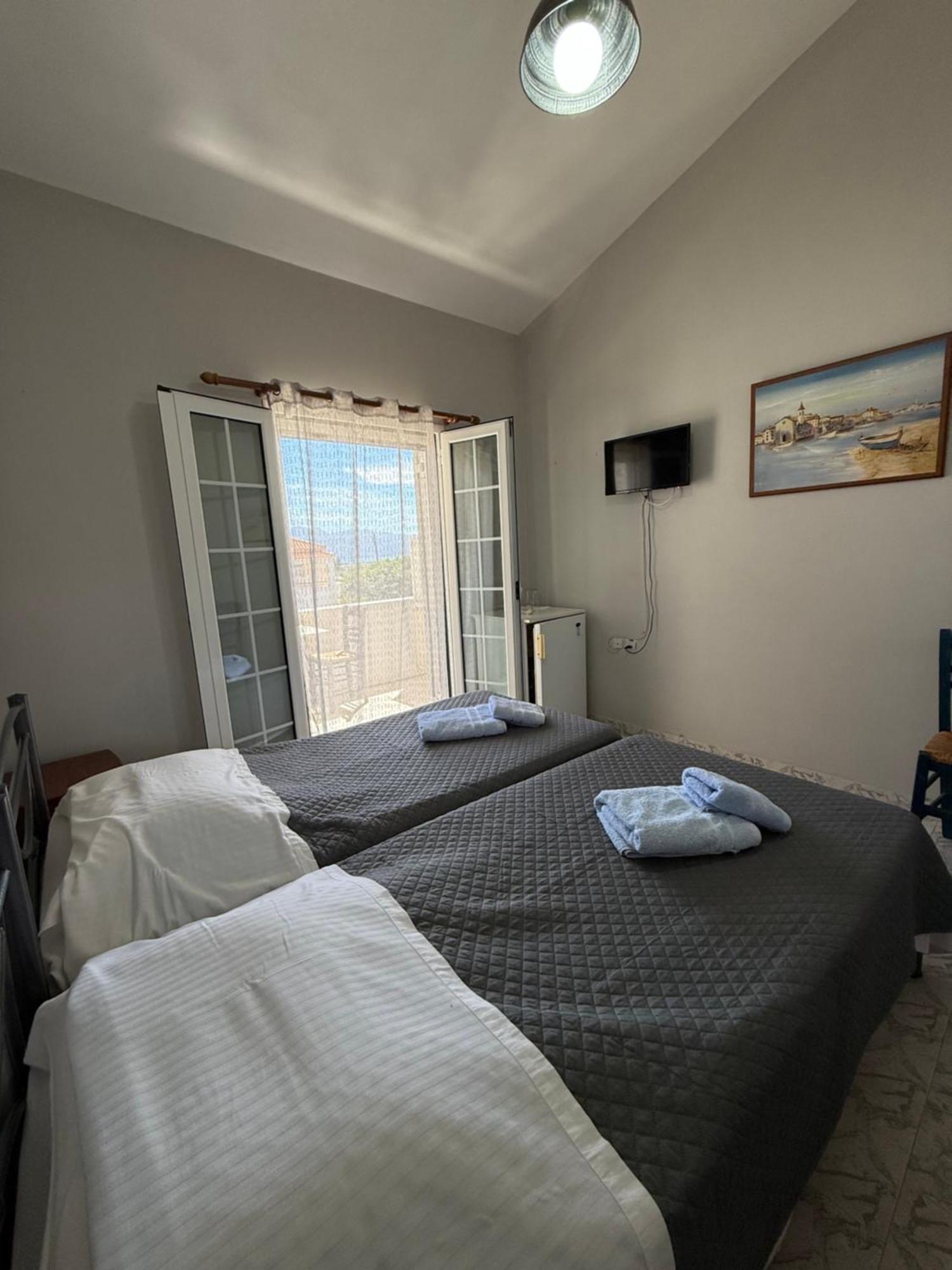 Vias Hotel Neapoli Voion Ngoại thất bức ảnh